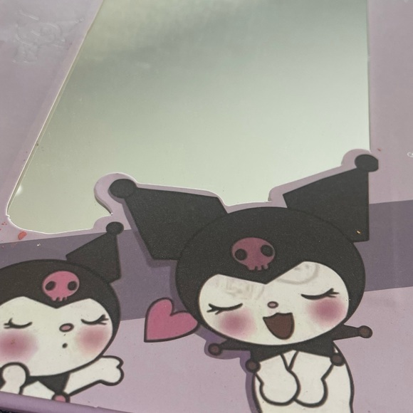 Kuromi 35 eyeshadow Palette - Picture 2 of 6